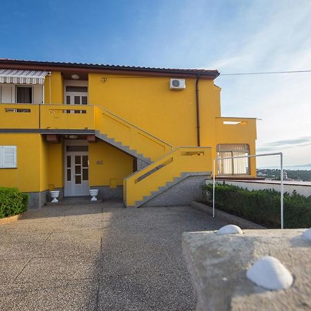 The Manzoni Family 5 Hotel Punat Kültér fotó